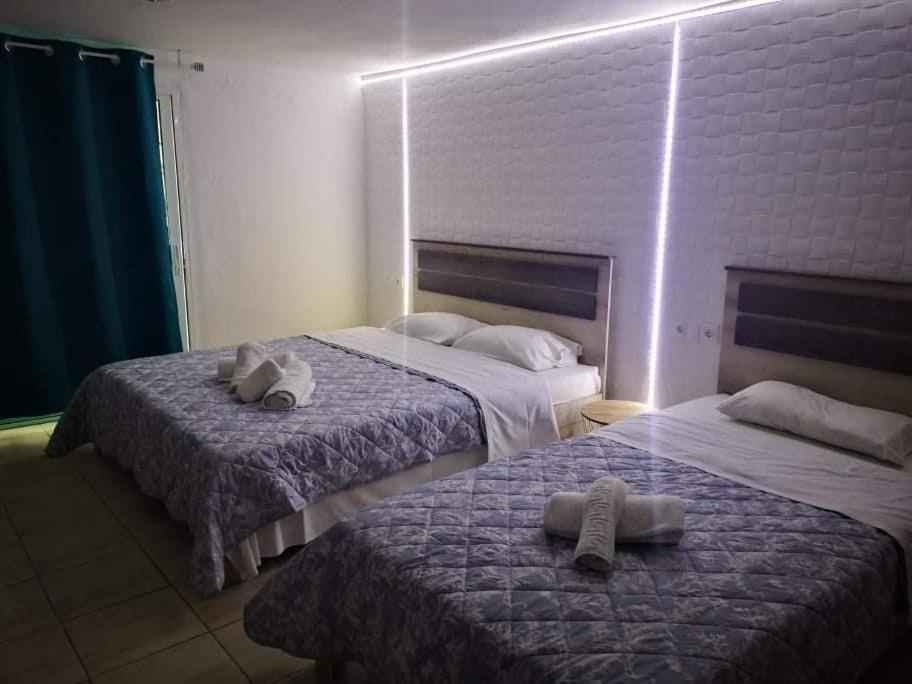 Hotel Gatos Beach Pefkochori Exterior foto